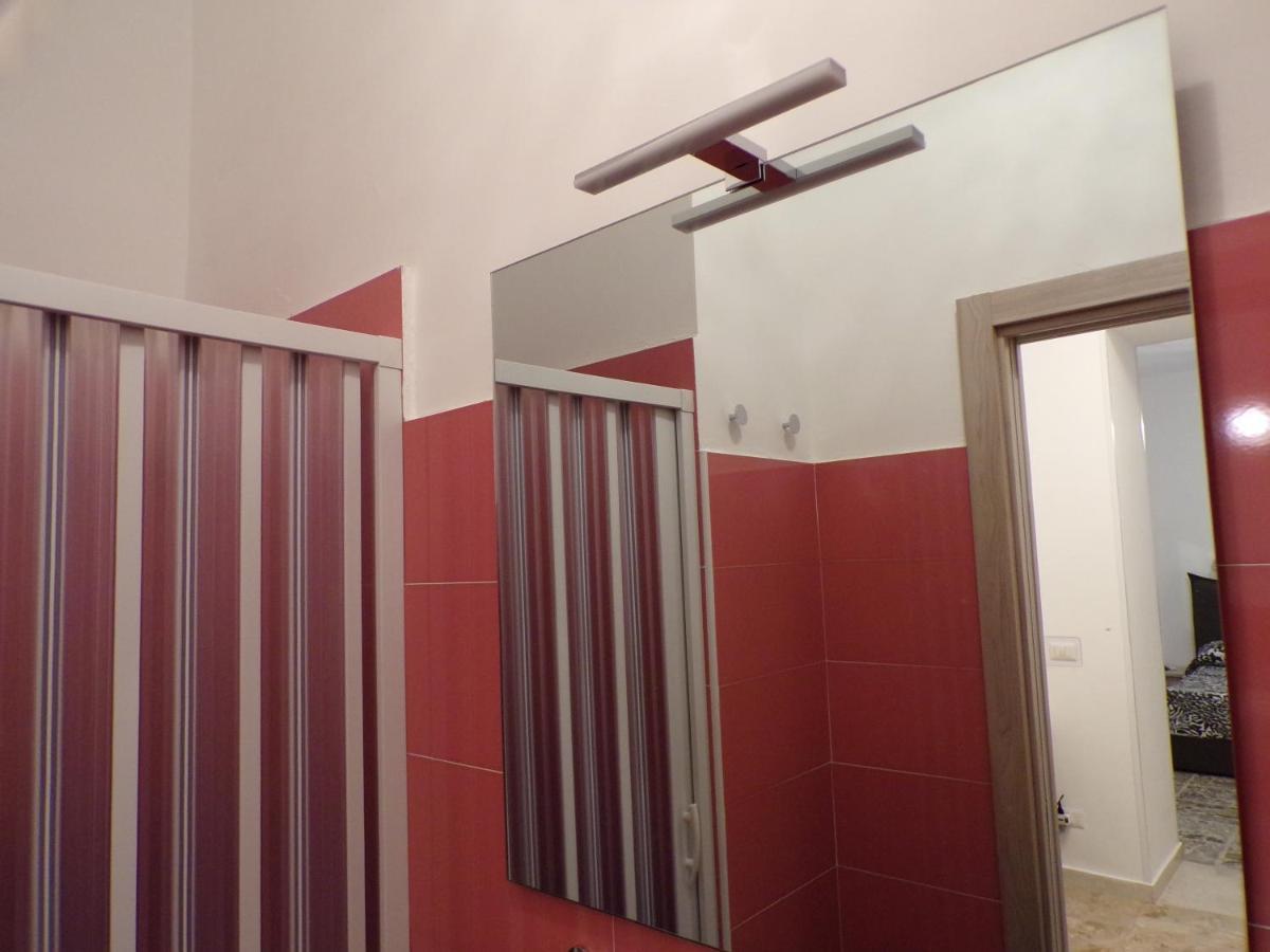Nuova Aurora Rent Rooms Roccalumera Kültér fotó